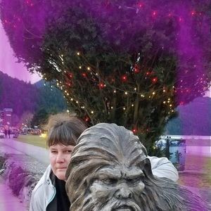 Meet your Posher, Shelly